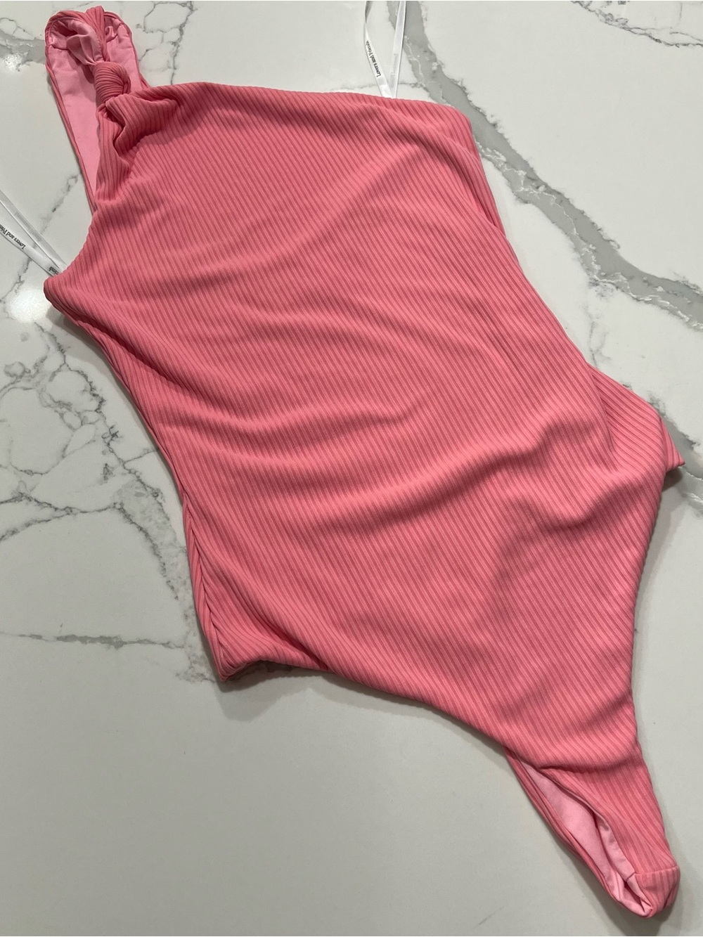 LOVERS AND FRIENDS Pink Ribbed One-Shoulder Bodysuit - Size XS